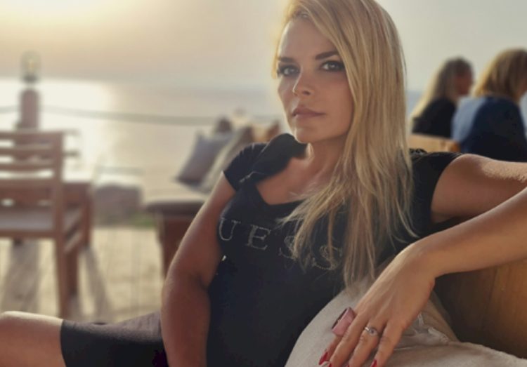 Ana Belén  Fernández Iniesto