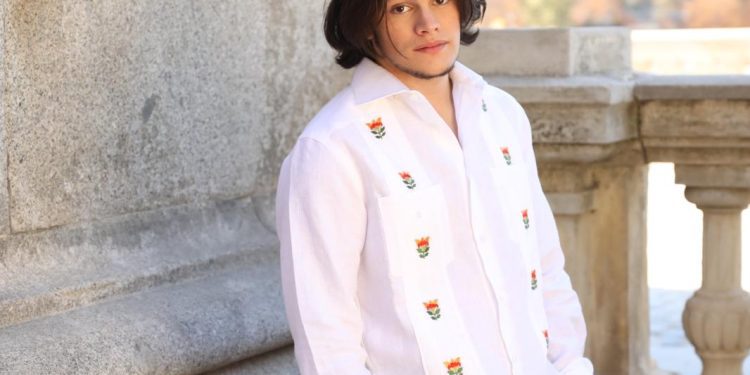 Descubriendo a una estrella: Elías Gonzalez