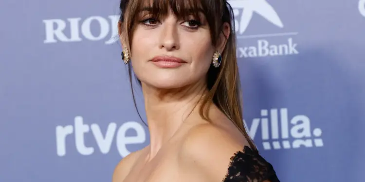 LOS TRUCOS DE BELLEZA DE PENÉLOPE CRUZ PARA LUCIR PIEL PERFECTA A  LOS 49 AÑOS