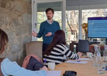 DAVID MEDINA. UN FARO EN LA VORÁGINE DE LA CIUDAD