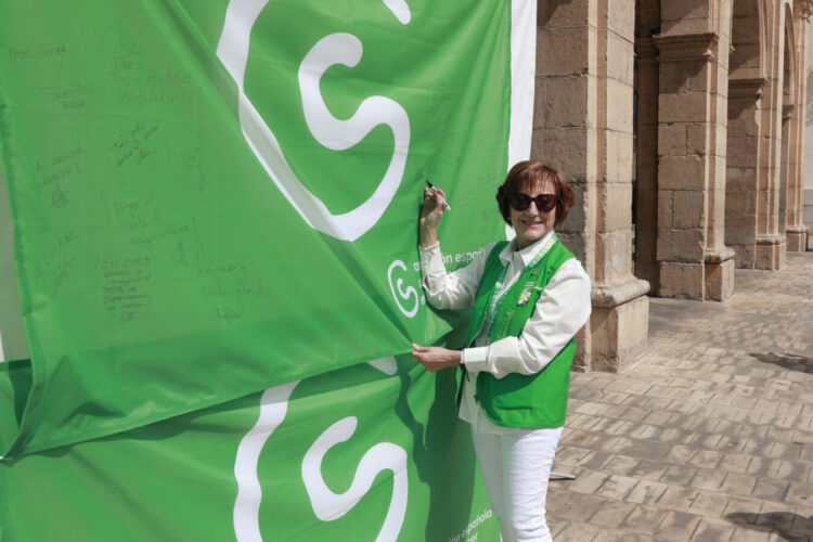 Salomé Esteller, de paciente a cara visible de la AECC