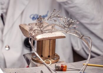 CHOPARD VUELVE A DELEITAR CON SU COLECCION RED CARPET -CUENTO DE HADAS-