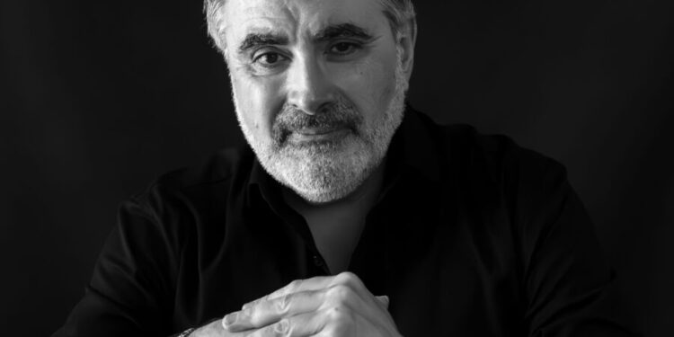 Josep Alías nos cuenta todo sobre su nueva novela  «Un grito de silencio»