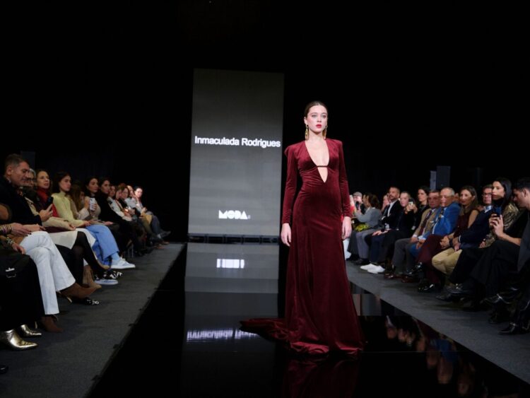Las firmas de Moda de Canarias brillan en la Semana Internacional de Moda Flamenca de Sevilla (SIMOF)