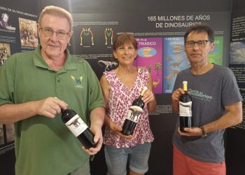 VINOS DE RIBERA DEL DUERO QUE APUESTAN POR LOS DINOSAURIOS BURGALESES