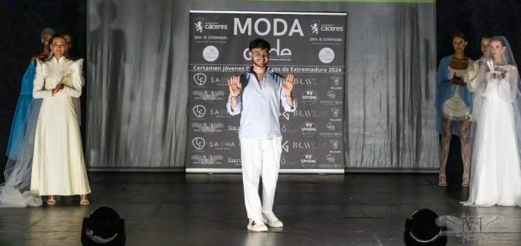 El extremeño Cristian Galán debutará en la Semana Internacional de la Moda de Madrid (MOMAD) con su propuesta ‘Moda con alma’ y de la mano de ANDE Asociación