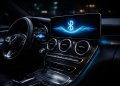 SECRETOS AL VOLANTE. CUANDO EL BLUETOOTH TRAICIONA AL CORAZÓN