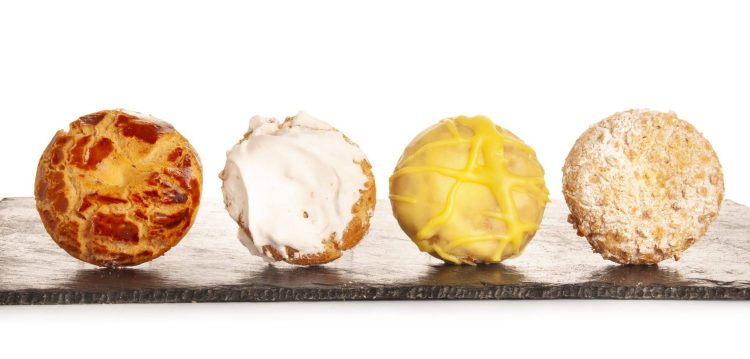 Las tontas, las listas, las de Santa Clara, las francesas y las exclusivas de violeta: estas son las rosquillas con las que Viena Capellanes refuerza un año más la tradición madrileña de San Isidro