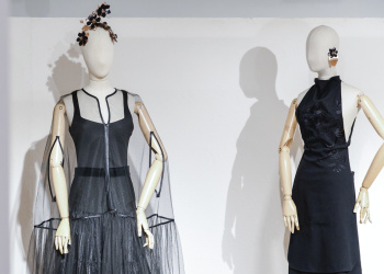 Pilar Dalbat inaugura, de la mano de Fundación Caja Rural Granada, nueva exposición en el Museo del Automóvil y la Moda de Málaga